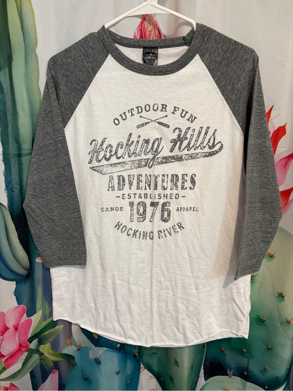 Prairie Mountain Hocking Hills Adventures Raglan Baseball T-Shirt Size Medium